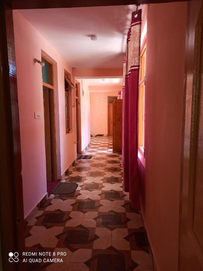 Tanghaa House Nako Apartment Exterior photo